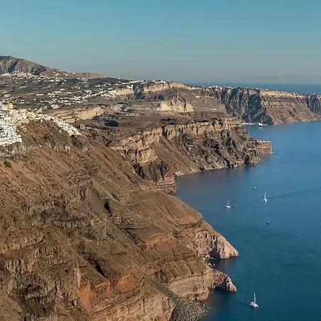 Pura Vida Cave House Santorini Island